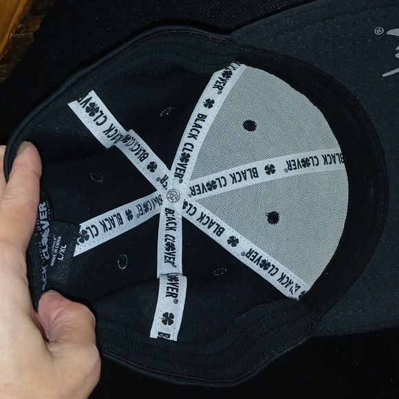 Black Clover Black Live Lucky Golf Cap - Picture 5 of 7